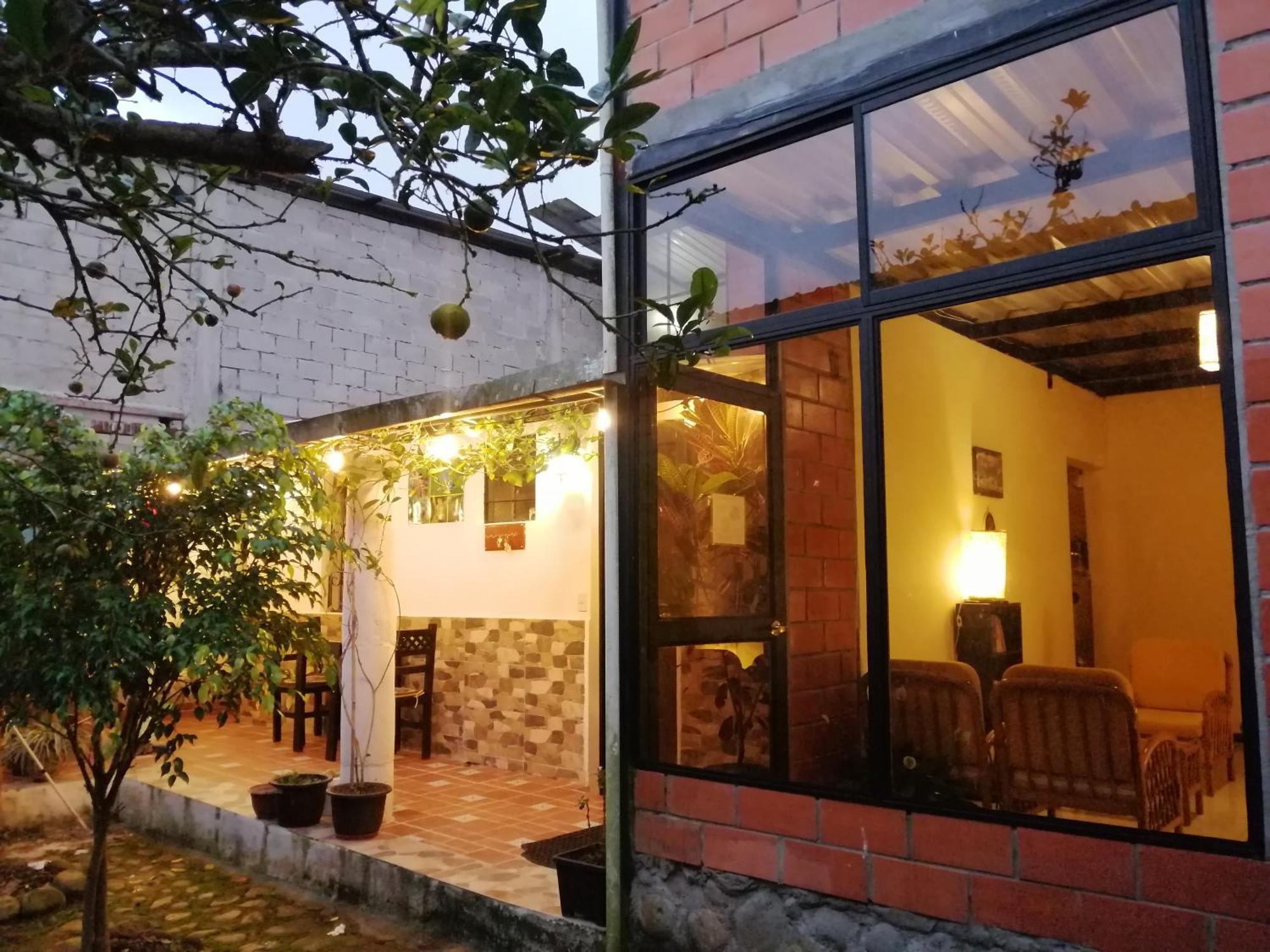 Home Capybara Stay Mindo Luaran gambar